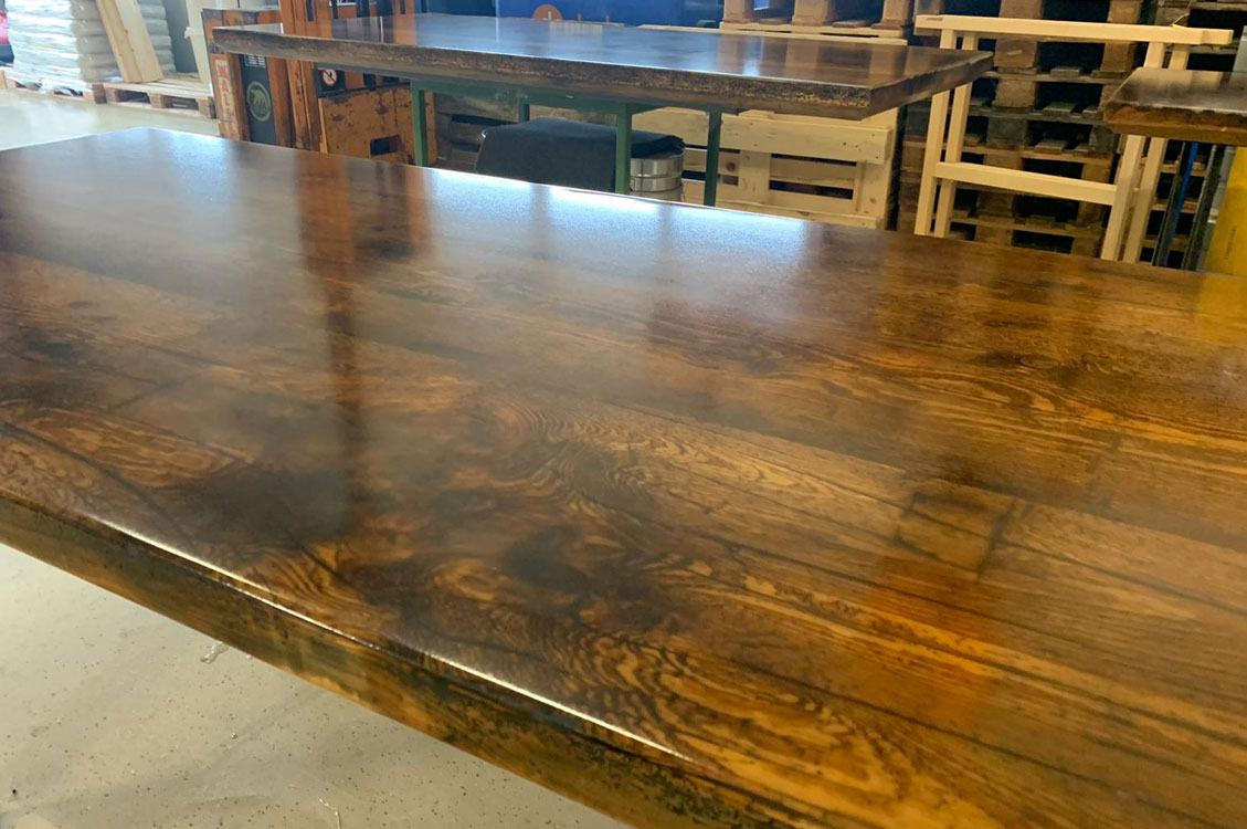  individuelle Fertigung aus Altholz 