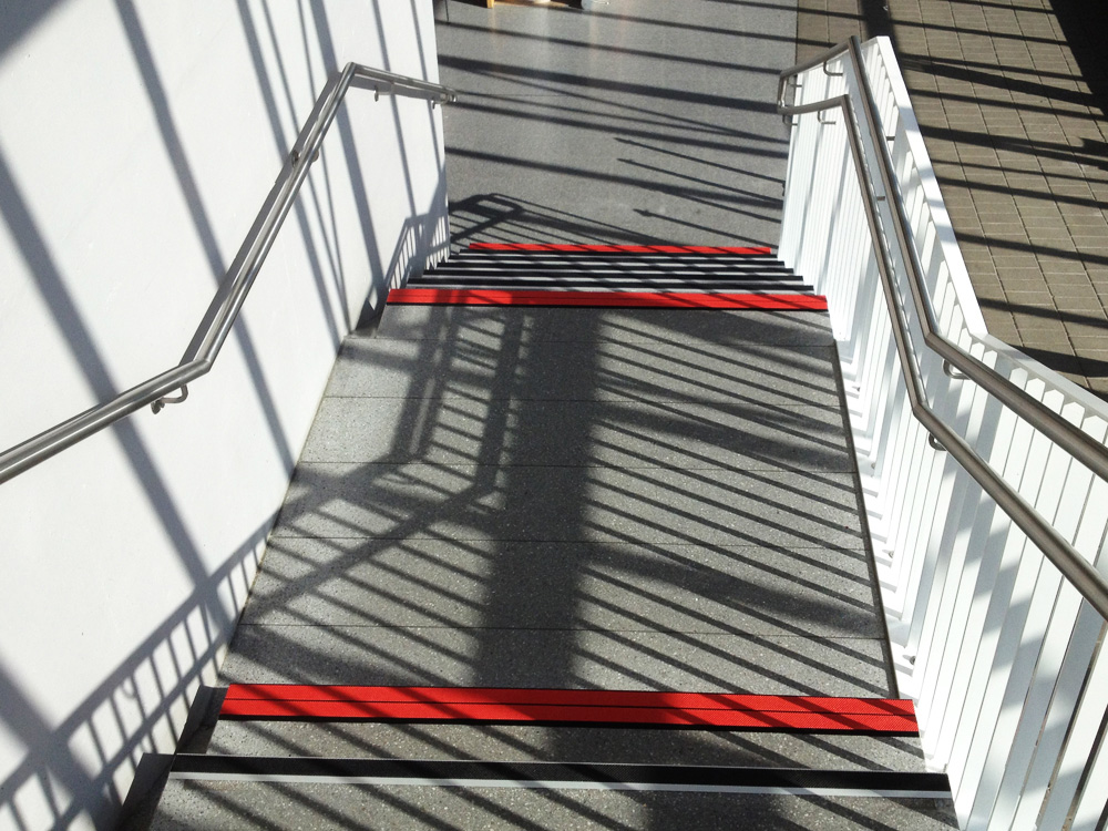  Stiegen & Trittkanten 